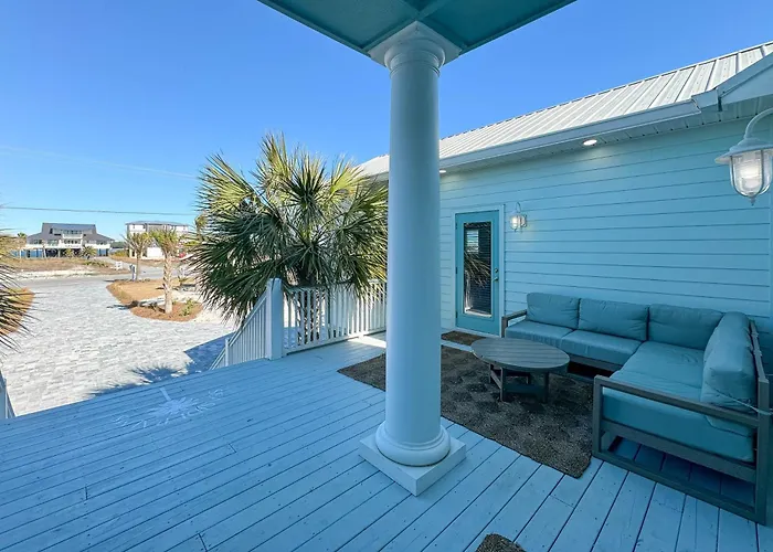 Holiday home Seaside Palms By Gsvr - Renovated Luxury Beachfront Retreat With Glass - Free Activities And Golf *